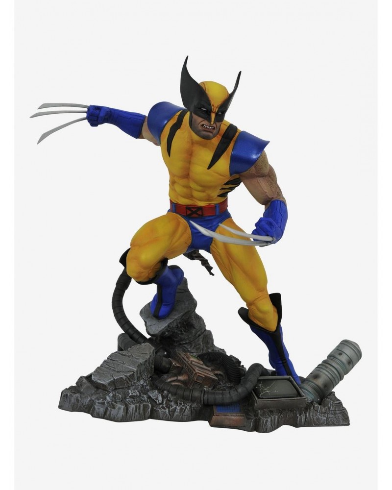 Diamond Select Marvel Wolverine Striking Pose Statue $23.95 Statues